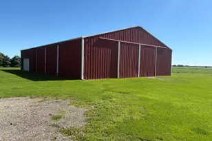 2563 Gurler Rd, Rochelle, IL 61068 - Photo 33