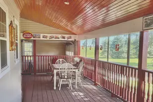 2563 Gurler Rd, Rochelle, IL 61068 - Photo 7