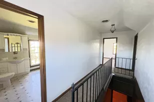2563 Gurler Rd, Rochelle, IL 61068 - Photo 23