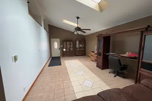 2563 Gurler Rd, Rochelle, IL 61068 - Photo 11
