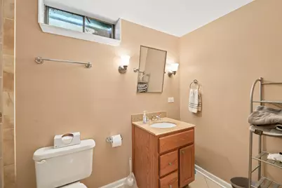 25 E Wilson Avenue, Lombard, IL 60148 - Photo 23