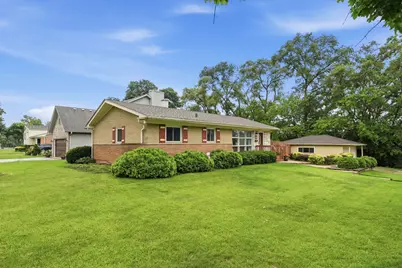 25 E Wilson Avenue, Lombard, IL 60148 - Photo 1