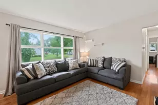 25 E Wilson Ave, Lombard, IL 60148 - Photo 5