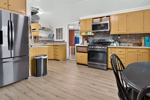 308 E Oak St, Downs, IL 61736 - Photo 13