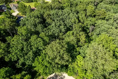 217 New Forest Road SW, Poplar Grove, IL 61065 - Photo 3