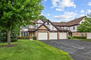 164 White Branch Ct, Buffalo Grove, IL 60089 - Photo 3