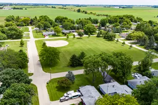 403 N 3rd St, Malta, IL 60150 - Photo 49