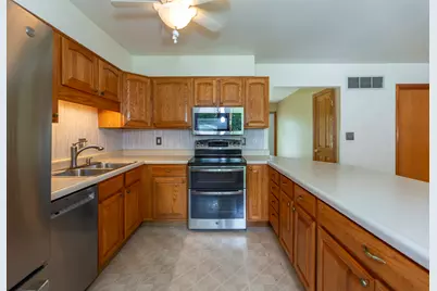 403 N 3rd Street, Malta, IL 60150 - Photo 7