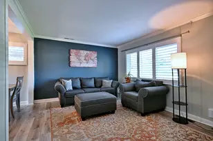 5728 Plymouth Ave, Downers Grove, IL 60516 - Photo 5