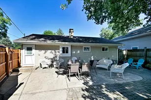 5728 Plymouth Ave, Downers Grove, IL 60516 - Photo 23