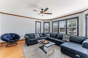 2901 N 76th Ct, Elmwood Park, IL 60707 - Photo 5