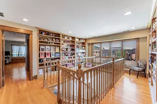 2901 N 76th Ct, Elmwood Park, IL 60707 - Photo 17