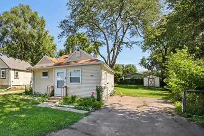 1423 Melrose Avenue, Round Lake Beach, IL 60073 - Photo 1