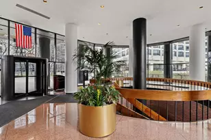 155 N Harbor Dr, Chicago, IL 60601 - Photo 17