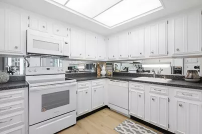 155 N Harbor Drive #4007, Chicago, IL 60601 - Photo 7