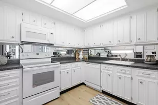 155 N Harbor Dr, Chicago, IL 60601 - Photo 7