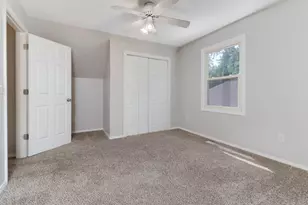 1407 Ridgeport Ave, Bloomington, IL 61704 - Photo 19