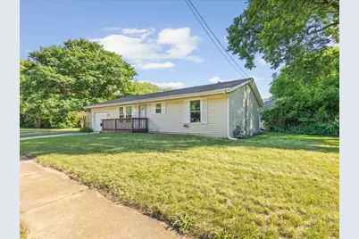 712 Cherry Street, Rockford, IL 61101 - Photo 3