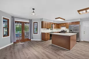 4N869 Black Willow Dr, Saint Charles, IL 60175 - Photo 5