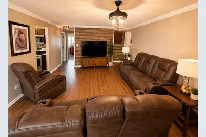7101 98th Street #301, Chicago Ridge, IL 60415 - Photo 3