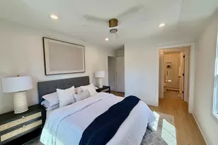 6217 N Leona Ave, Chicago, IL 60646 - Photo 13