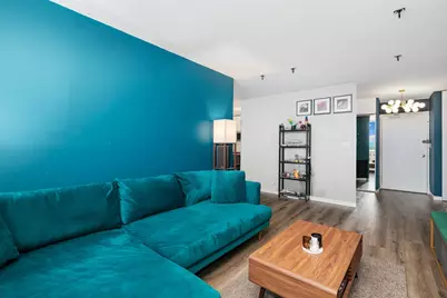 4250 N Marine Drive #2130, Chicago, IL 60613 - Photo 3