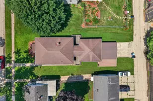 612 W Cleveland St, Spring Valley, IL 61362 - Photo 5