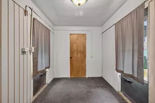 612 W Cleveland St, Spring Valley, IL 61362 - Photo 25