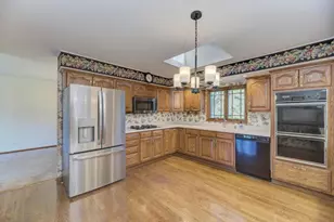 910 W White Oak St, Arlington Heights, IL 60005 - Photo 15