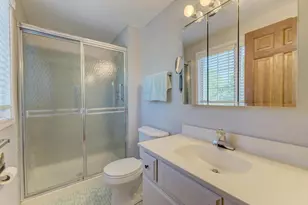 910 W White Oak St, Arlington Heights, IL 60005 - Photo 31
