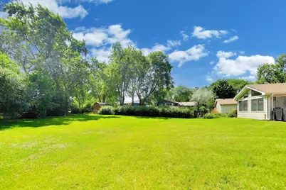 1113 W Weathersfield Way, Schaumburg, IL 60193 - Photo 33