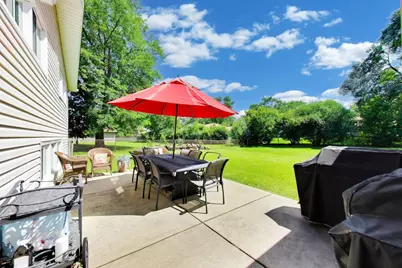1113 W Weathersfield Way, Schaumburg, IL 60193 - Photo 29