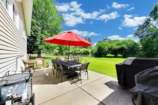 1113 W Weathersfield Way, Schaumburg, IL 60193 - Photo 29