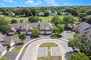 2316 Highland Ct, Schaumburg, IL 60194 - Photo 1