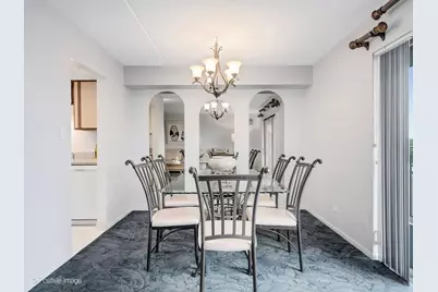 6340 Americana Drive #310, Willowbrook, IL 60527 - Photo 9