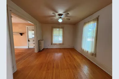 220 E Avenue, Rochelle, IL 61068 - Photo 7