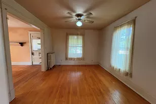 220 E Ave, Rochelle, IL 61068 - Photo 7