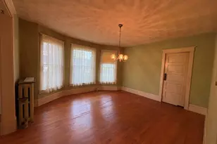 220 E Ave, Rochelle, IL 61068 - Photo 9