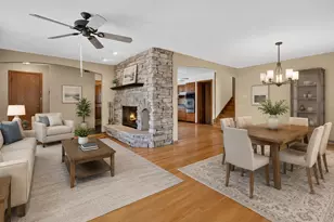 10628 Lockwood Ave, Oak Lawn, IL 60453 - Photo 5