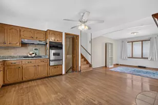 10628 Lockwood Ave, Oak Lawn, IL 60453 - Photo 11