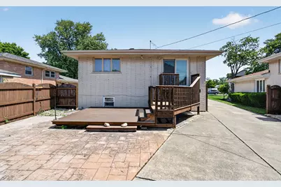 10628 Lockwood Avenue, Oak Lawn, IL 60453 - Photo 31