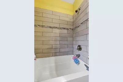 8125 S Evans Avenue, Chicago, IL 60619 - Photo 5
