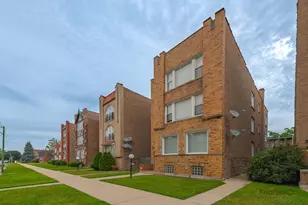 8923 S Blackstone Ave, Chicago, IL 60617 - Photo 3