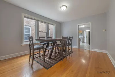 8923 S Blackstone Avenue, Chicago, IL 60617 - Photo 9