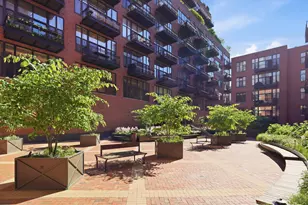 333 W Hubbard St, Chicago, IL 60654 - Photo 23
