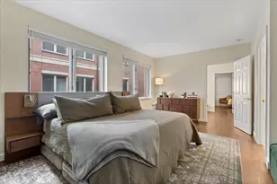 1430 N La Salle Dr, Chicago, IL 60610 - Photo 21