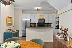 1430 N La Salle Dr, Chicago, IL 60610 - Photo 11
