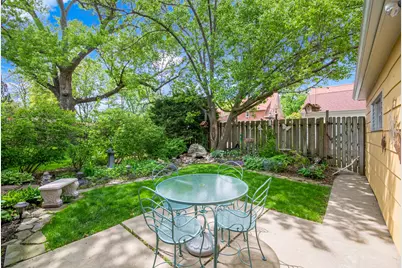 1605 S Fairview Avenue, Park Ridge, IL 60068 - Photo 25