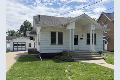 2822 6th Street, Peru, IL 61354 - Photo 1