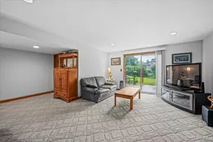 5 Andrew Ln, Schaumburg, IL 60193 - Photo 19